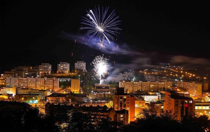 Kis Rigo Vendeghaz Hotel Salgótarján Bagian luar foto